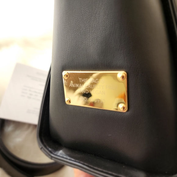 Alexandra K Handbag (vegan) - Picture 2 of 8